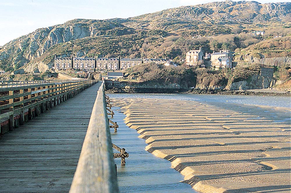 Barmouth Bridge Sea Fishing Mark - SeaAngler